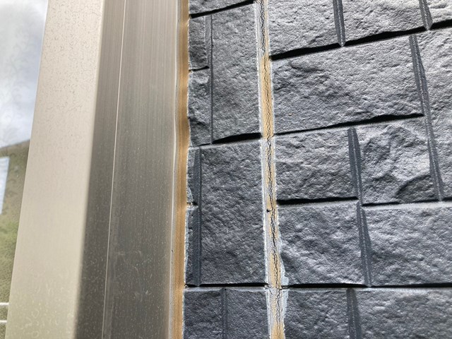 外壁コーキングの劣化症状
